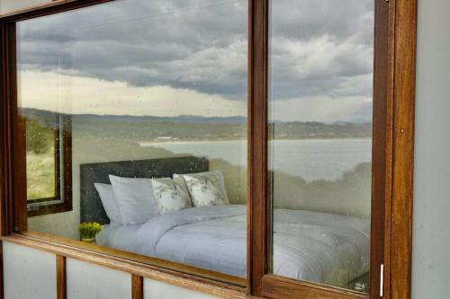 Eco Waterfront Seclusion - Carlton Bluff House