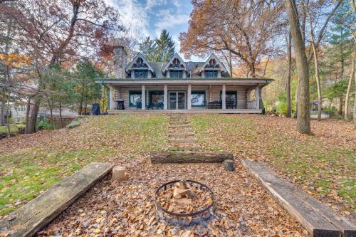 Waterfront Sugar River Cabin with Dock and Game Room! in Brodhead, USA