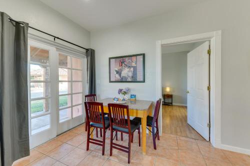 Eloy Vacation Rental with Community Pool and Courtyard in 埃洛伊