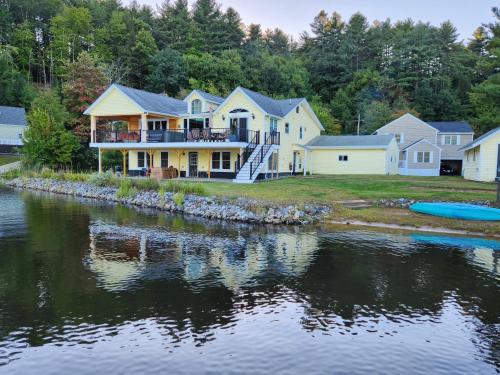 . New England Lakefront Oasis (shared w/ owner)