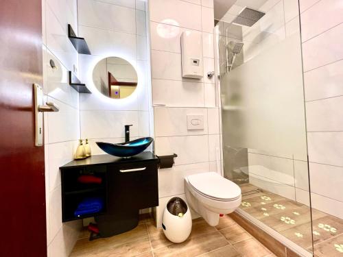 Stylish, Cozy & Quiet Apartment with one and half rooms in District 1, Düsseldorf (Foto 5)
