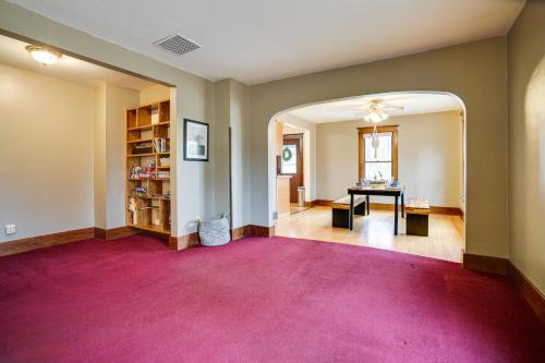 Family-Friendly Home in Pepin Walk to Main St! in Pepin, USA