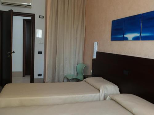 1 queen bed
