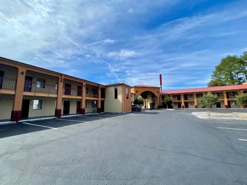 Red Roof Inn & Suites Richland