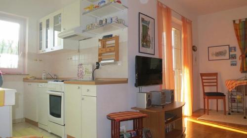 One-Bedroom Apartment with Balcony image 4