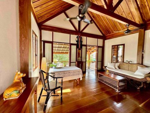 The Peninsula Verandah Suite in ルアンプラバーン（ルアンパバーン）