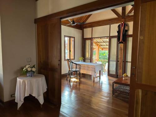 The Peninsula Verandah Suite in ルアンプラバーン（ルアンパバーン）