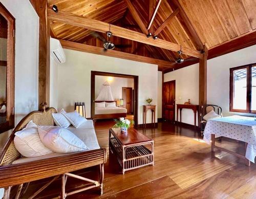 The Peninsula Verandah Suite in ルアンプラバーン（ルアンパバーン）