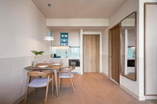 1 Bedroom Balcony Residences Garden View - Complimentary Upgrade to next category image 1