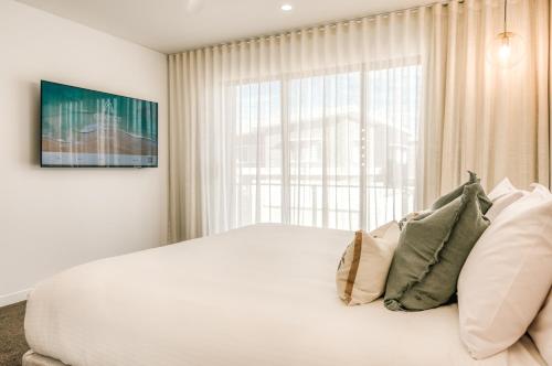 Essence Peregian Beach Resort - Wallum 4 Bedroom Luxury Home
