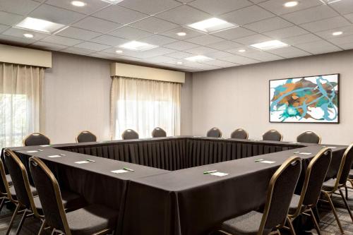 Holiday Inn Hotel & Suites Council Bluffs an IHG Hotel - image 14