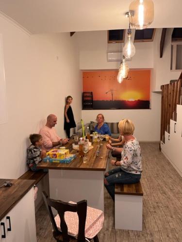 Lisbet Cottage near Katona József Színház