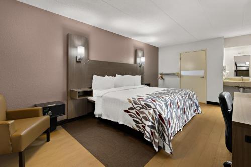 克利夫蘭韋斯特萊克紅頂酒店 (Red Roof Inn Cleveland - Westlake) in 韋斯特萊克