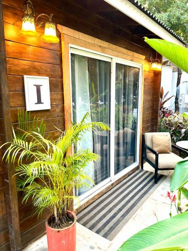 Bedrock Boutique Hostel photo 4