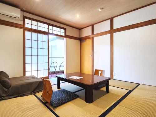 大町 Guest Room Furusatomura Kogeikan 1つ星 ホテル スイート