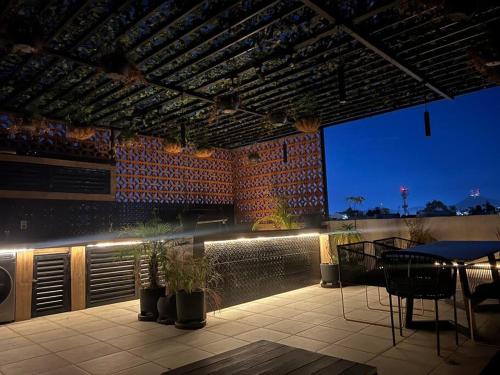 Rooftop & central Apartment