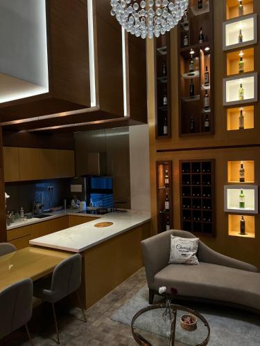 “ Luxury Duplex on 35th - Expressionz suites KLCC