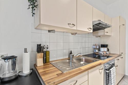 Stylish Apartment, 4 min to U3 Zipperer Straße