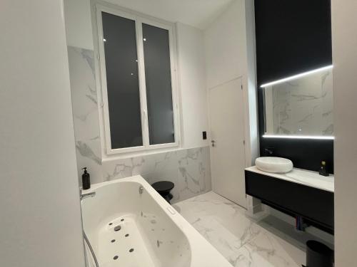 Appartement Haut de Gamme, Balnéo/ Balcon/ Garonne, Toulouse (photo 8)