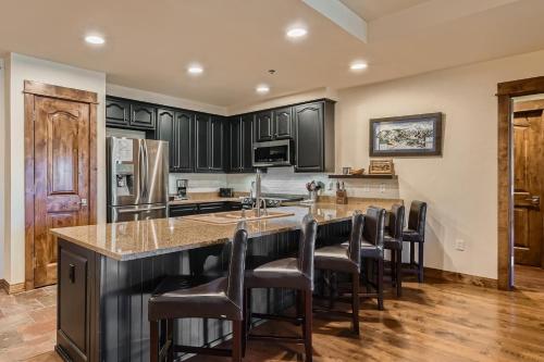 BlueSky 505 condo - image 6