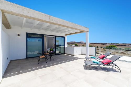 Faciliteiten, Villa Delmeza by Villa Plus in Costa Calero