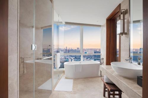 506499944 InterContinental Haikou Seaview by IHG