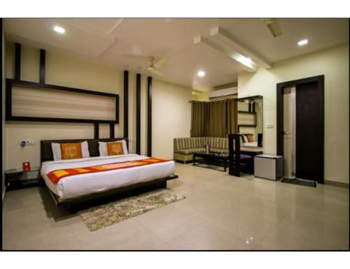 Hotel Bundelkhand Pride, Jhansi