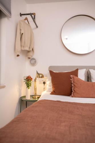 The Luxury Inn - image 5