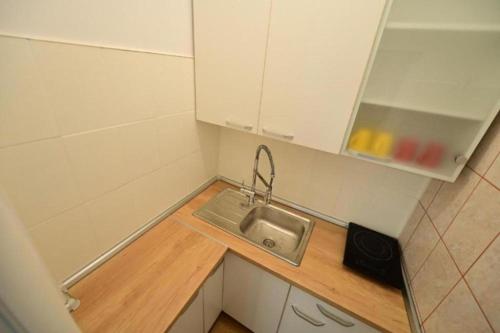 Two-Bedroom Apartment image 5