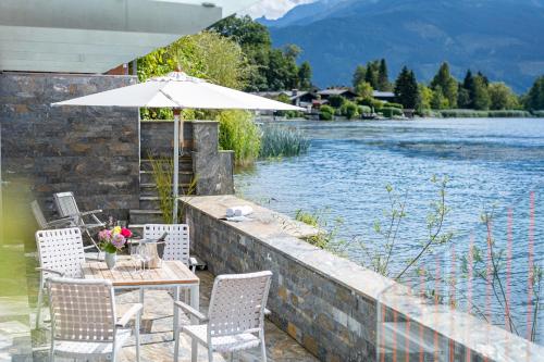 Lakefront Suite 148 by we rent Zell am See