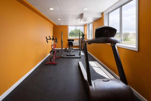 Days Inn by Wyndham Queensbury/Lake George in Queensbury, USA