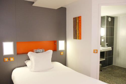 1 twin bed