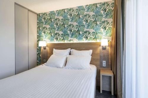 Вітальня, Best Western Les Aureliades in Трін'як