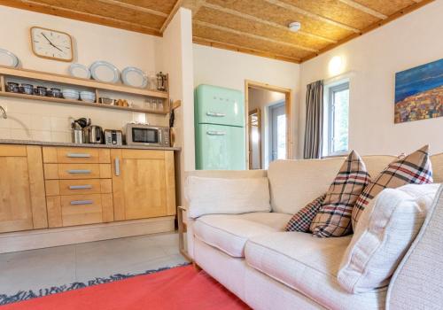 Y Caban - Cosy Cabin in Pembrokeshire