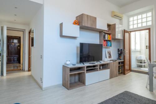 HT SUNNY1 bedroom Apartment by the Vatican, Rzym (zdjęcie 10)