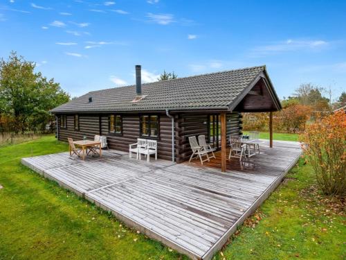 Holiday Home Aleth - 2-5km from the sea in Western Jutland by Interhome