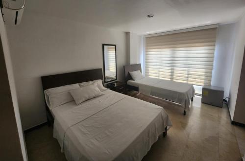 1 double bed, 1 twin bed