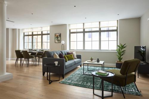 Chancery Lane by Viridian Apartments, London