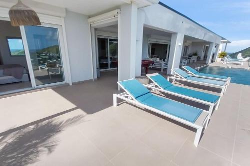 4 bedroom Villa La Casa del Jefe with Private pool in 마리고트