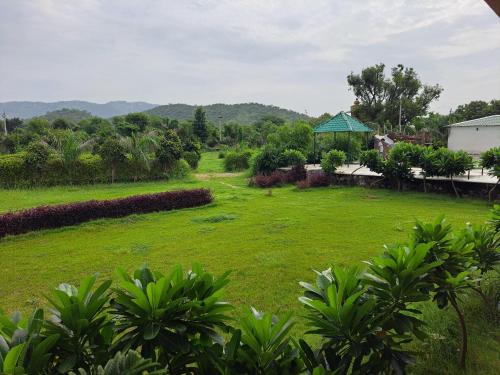 GREEN VALLEY SARISKA