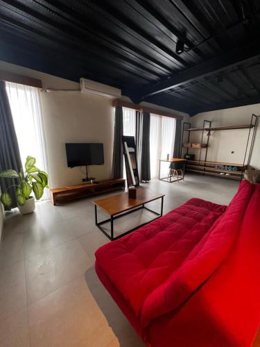Rumah Kahyangan – Canggu, CO