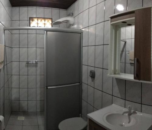 Standard Quadruple Room image 3