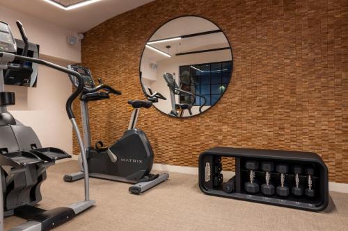 Royal Madeleine Hotel & Spa - image 8