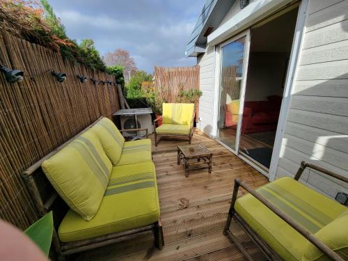 Chalet 47m2 climatisé, piscine,linge fourni (Chalet 47m2 climatise, piscine,linge fourni) in แวร์ดาล