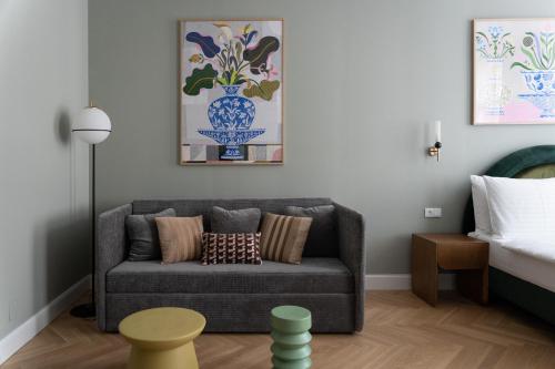 Extra Large Studio with Kitchen and Sofa Bed - no AC room in Numa Vienna Terra