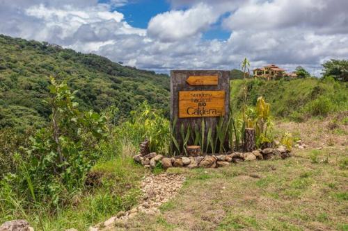 Cuatro cabañas 4,5,6 y 7 y una casa de dos pisos