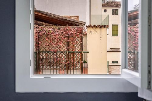  Sant´Agnese Cosy Flat - few steps of Verdi Theatre in Padua