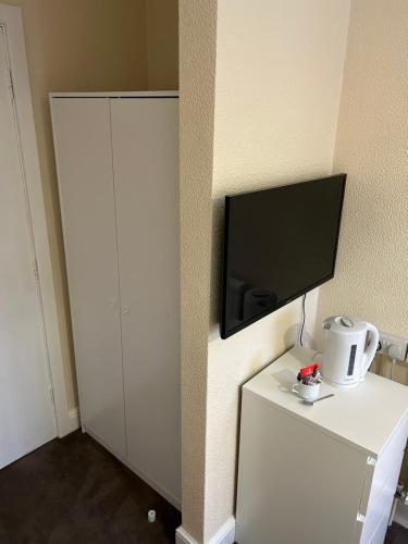 Budget Single Room