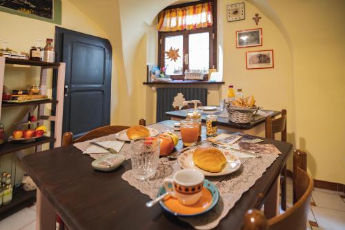 Ēdiens un dzērieni, Bed & Breakfast Gabriella Exilles in Ekzilles