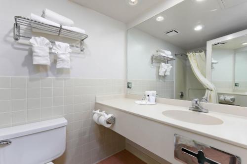 Studio 6 Suites Lake Havasu City AZ – Lake Havasu City, AZ